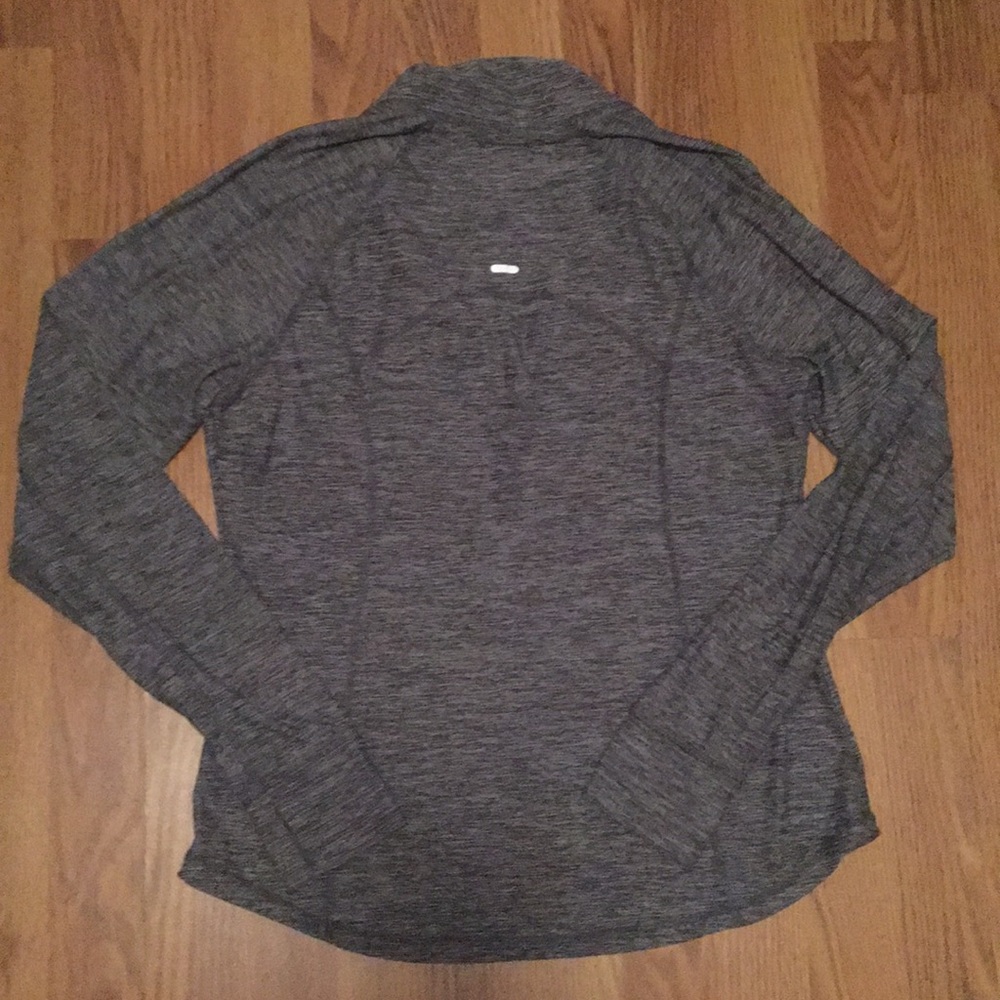 Quarter zip active pullover - Picture 3 of 3